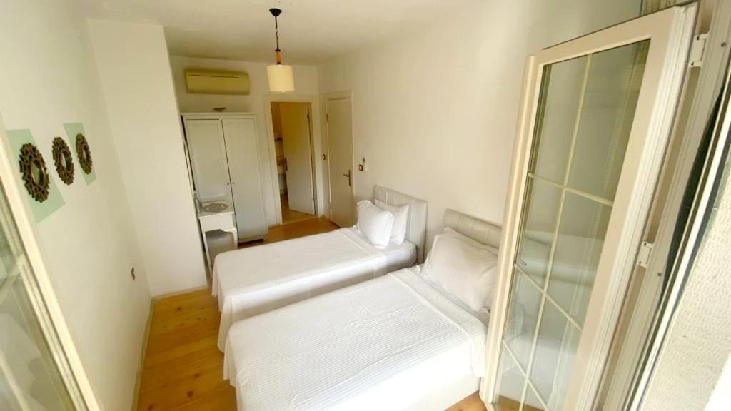 Pervin Hanim Konagi Alaçatı Exterior foto